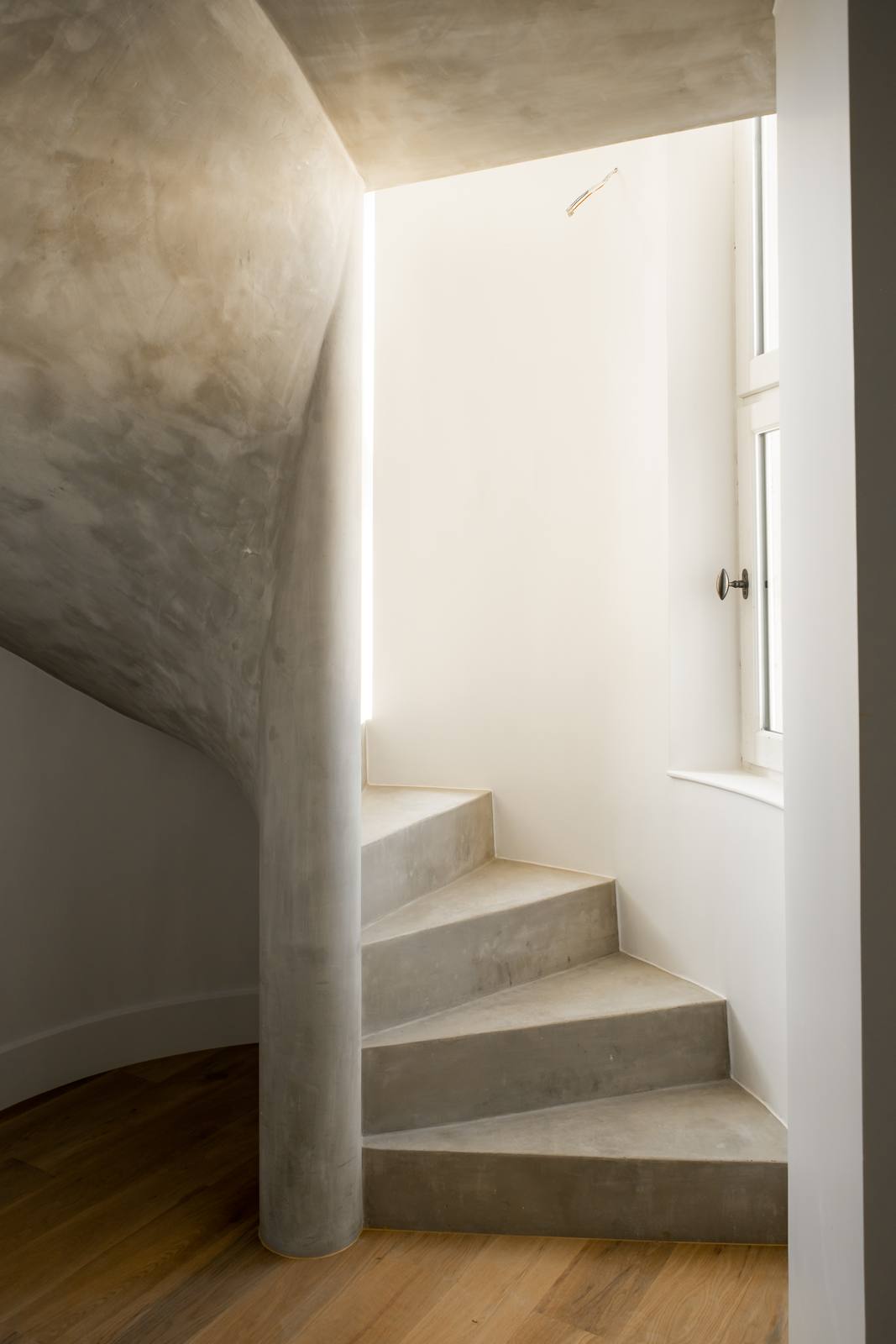 Belmont Saint Tropez — lucrare 01